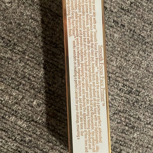 F.A.R.A.H ~ Smooth Focus Face Primer ~ NEW - Picture 2 of 3